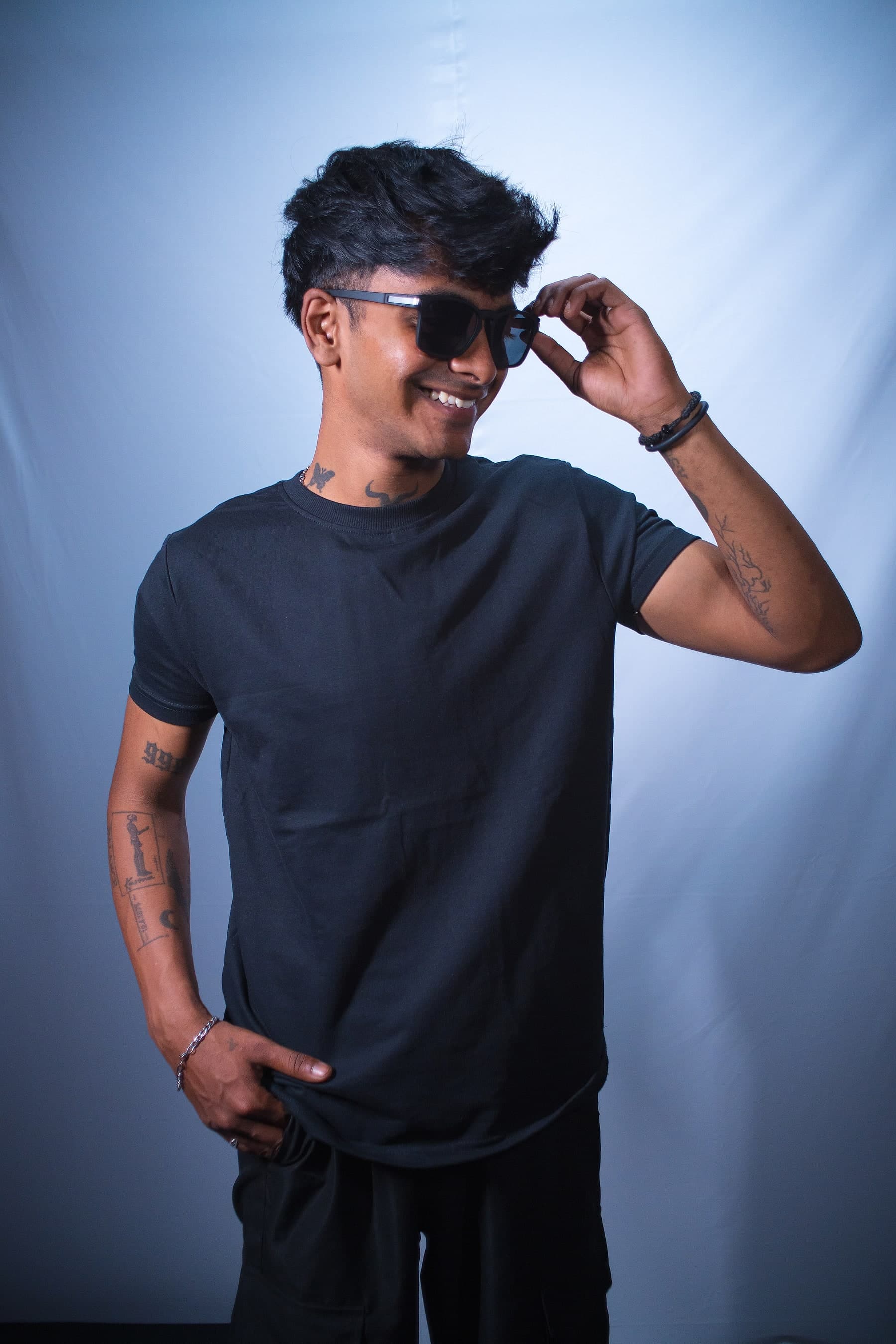 VYRO tee in Black